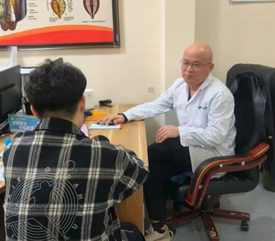 延边朝鲜族自治州|男科医师高朋磊：守护男性健康，专业男科诊疗